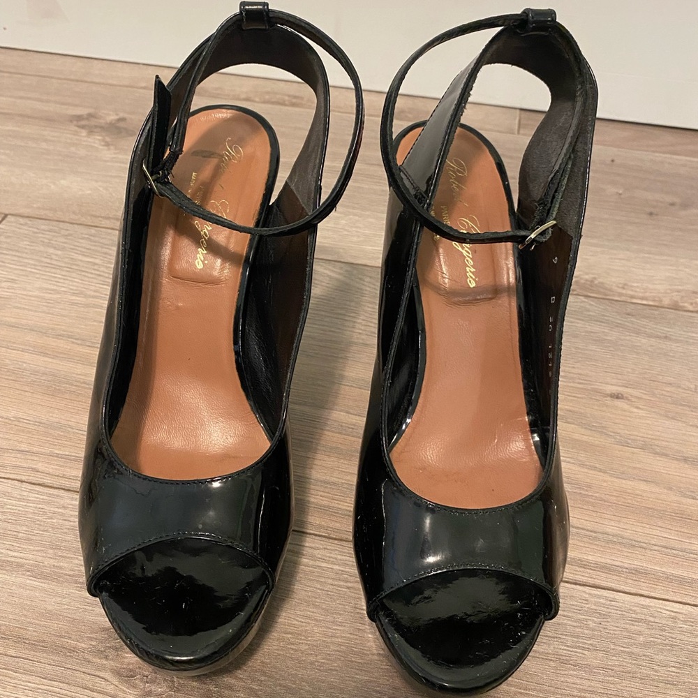 Robert clergerie heels patent black